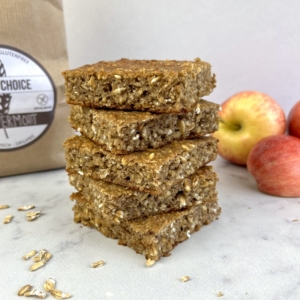 Healthy breakfast slices with oats and apple