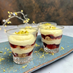 Champagne Trifle met cranberry compote
