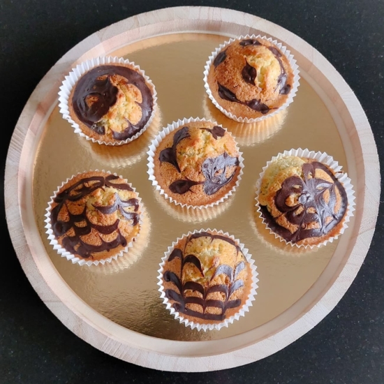 Vanille cupcakes met chocolade effect