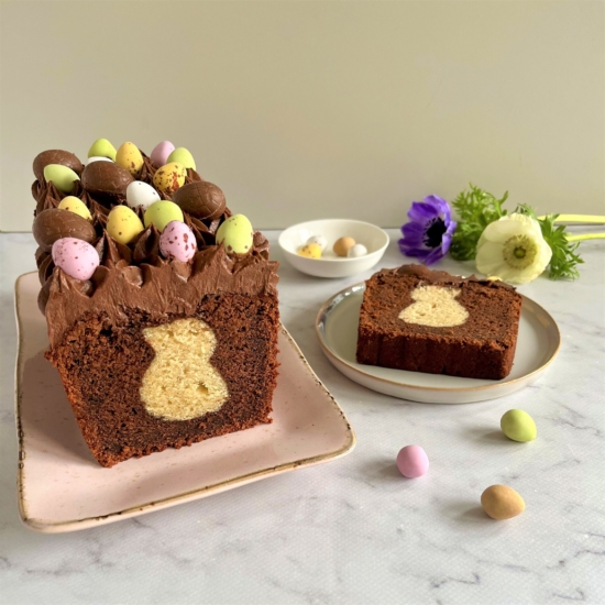 Easter Cake with a Surprise